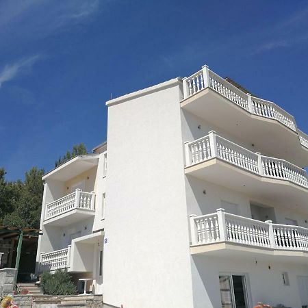 Apartments Prpic Seget Vranjica Exteriér fotografie
