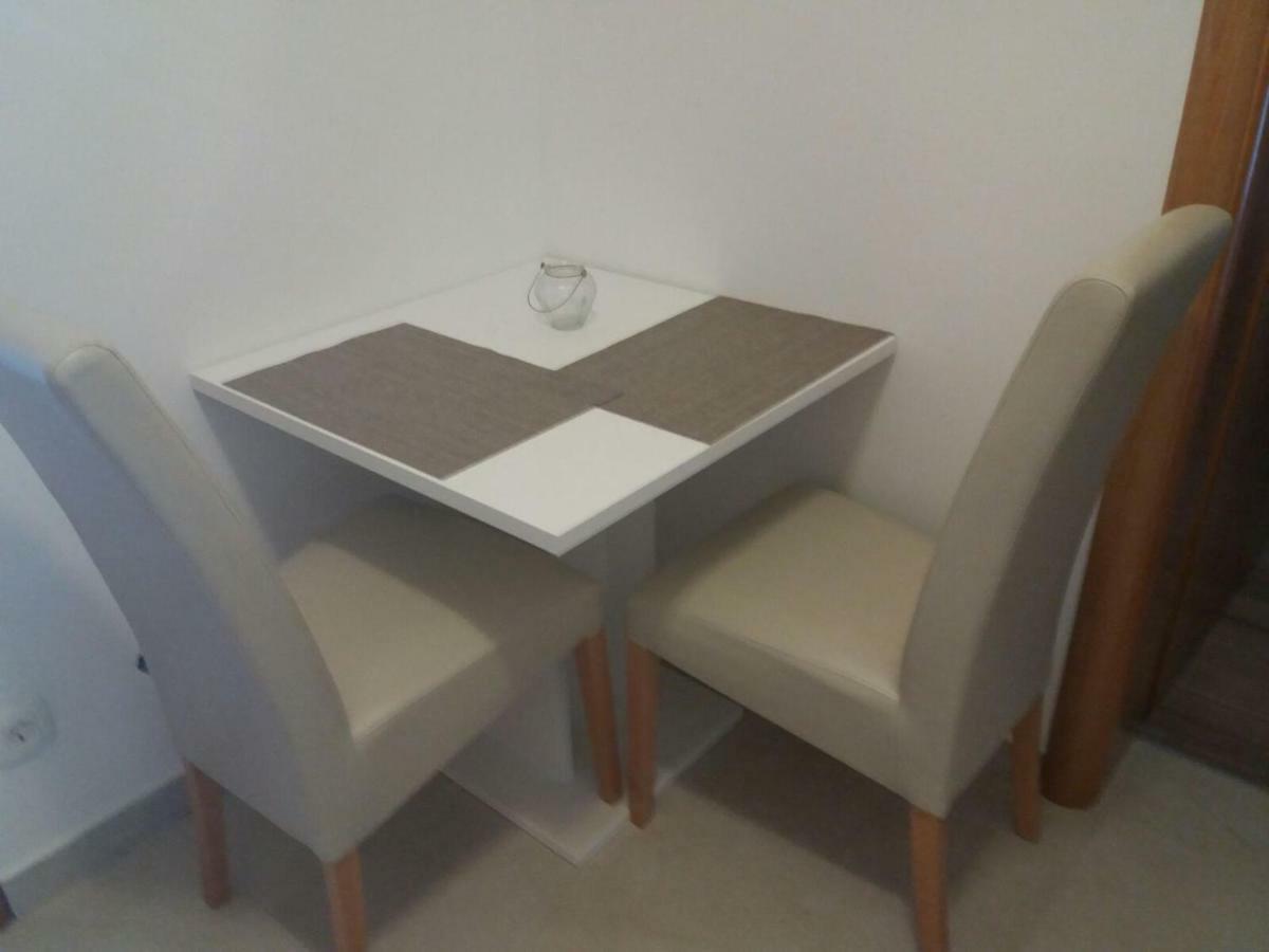 Apartments Prpic Seget Vranjica Pokoj fotografie